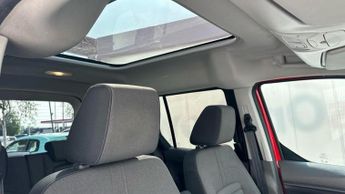 Ford Tourneo Connect 1.5 EcoBlue Titanium MPV 5dr Diesel Auto Euro 6 (s/s) (120 ps)