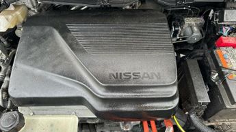 Nissan Leaf 39kWh Tekna Hatchback 5dr Electric Auto (150 ps)