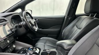 Nissan Leaf 39kWh Tekna Hatchback 5dr Electric Auto (150 ps)