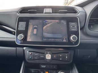 Nissan Leaf 39kWh Tekna Hatchback 5dr Electric Auto (150 ps)