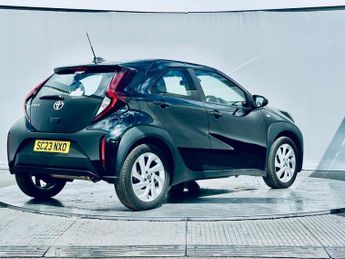 Toyota Aygo X 1.0 VVT-i Pure Hatchback 5dr Petrol x-shift Euro 6 (s/s) (72 ps)