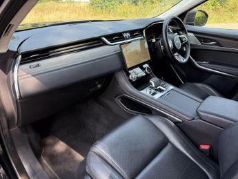 Jaguar F-PACE 2.0 D200 MHEV S Auto AWD Euro 6 (s/s) 5dr