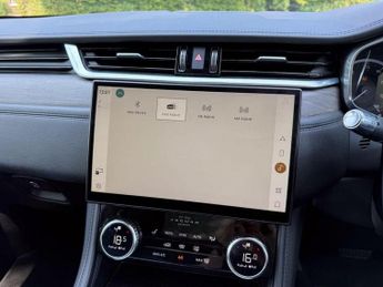 Jaguar F-PACE 2.0 D200 MHEV S Auto AWD Euro 6 (s/s) 5dr