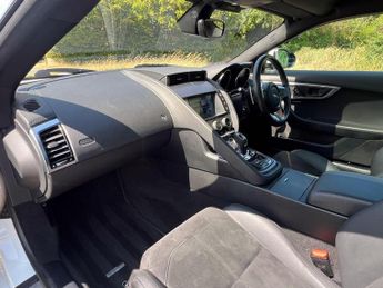 Jaguar F-Type 3.0 V6 R-Dynamic Auto Euro 6 (s/s) 2dr