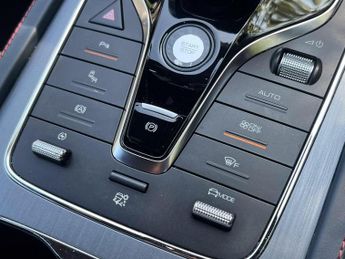 BYD Atto 3 60.48kWh Design Auto 5dr