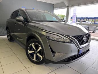 Nissan Qashqai 1.3 DIG-T MHEV N-Connecta SUV 5dr Petrol Hybrid Manual