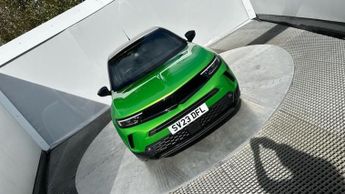 Vauxhall Mokka Electric 50kWh Ultimate SUV 5dr Electric Auto (136 ps)