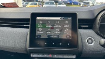 Renault Clio 1.6 E-TECH techno Hatchback 5dr Petrol Hybrid Auto Euro 6 (s/s) 