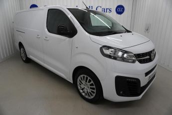 Vauxhall Vivaro 2.0 Turbo D 3100 Pro Panel Van 6dr Diesel Manual L2 H1 | 1 Owner