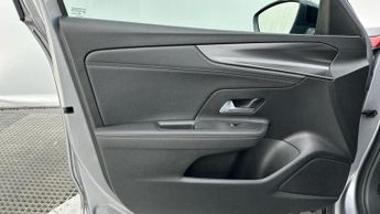 Vauxhall Mokka Electric 50kWh GS SUV 5dr Electric Auto (136 ps)