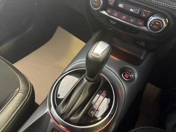 Nissan Juke 1.0 DIG-T Tekna SUV 5dr Petrol DCT Auto