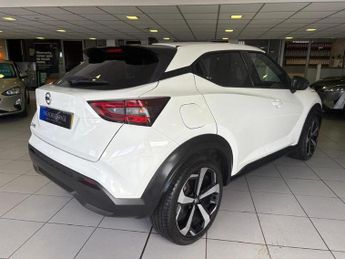 Nissan Juke 1.0 DIG-T Tekna SUV 5dr Petrol DCT Auto