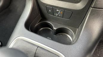 Citroen C3 1.2 PureTech PLUS Hatchback 5dr Petrol EAT6 Euro 6 (s/s) (110 ps