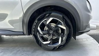 Nissan Juke 1.0 DIG-T N-Connecta SUV 5dr Petrol DCT Auto Euro 6 (s/s) (114 p