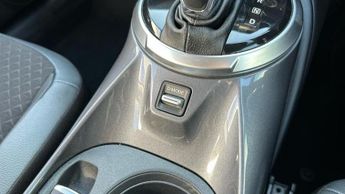 Nissan Juke 1.0 DIG-T N-Connecta SUV 5dr Petrol DCT Auto Euro 6 (s/s) (114 p