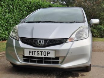 Honda Jazz 1.4 i-VTEC ES Plus Hatchback 5dr Petrol CVT Euro 5 (99 ps)