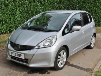 Honda Jazz 1.4 i-VTEC ES Plus Hatchback 5dr Petrol CVT Euro 5 (99 ps)