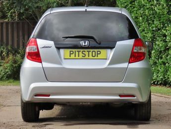 Honda Jazz 1.4 i-VTEC ES Plus Hatchback 5dr Petrol CVT Euro 5 (99 ps)