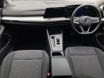 Volkswagen GOLF 2.0 TDI Life 5dr DSG