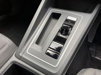 Volkswagen GOLF 2.0 TDI Life 5dr DSG