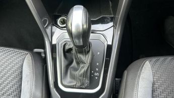 Volkswagen T-Roc 1.5 TSI GPF EVO R-Line SUV 5dr Petrol DSG Euro 6 (s/s) (150 ps)