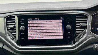 Volkswagen T-Roc 1.5 TSI GPF EVO R-Line SUV 5dr Petrol DSG Euro 6 (s/s) (150 ps)
