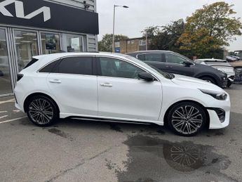 Kia Ceed 1.5 T-GDi DCT GT-LINE S