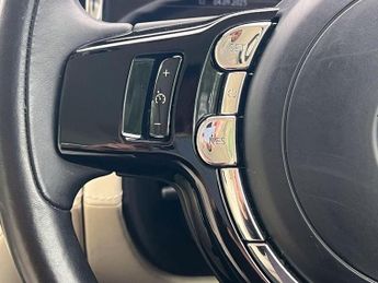 Rolls-Royce Wraith 6.6 V12 Auto Euro 6 2dr