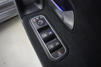 Mercedes-Benz A Class 2.0 A250 AMG Line Edition (Premium Plus) Hatchback 5dr Petrol 7G