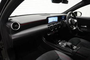Mercedes-Benz A Class 1.5 A180d AMG Line (Executive) Hatchback 5dr Diesel 7G-DCT | Ful