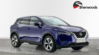 Nissan Qashqai 1.3 DIG-T MHEV N-Connecta SUV 5dr Petrol Hybrid XTRON Euro 6 (s/