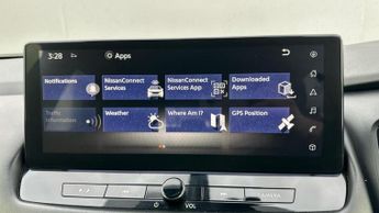 Nissan Qashqai 1.3 DIG-T MHEV N-Connecta SUV 5dr Petrol Hybrid XTRON Euro 6 (s/