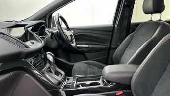 Ford Kuga 2.0 TDCi EcoBlue ST-Line Edition SUV 5dr Diesel Powershift AWD E