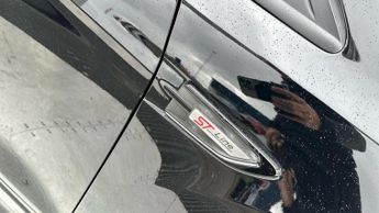 Ford Kuga 2.0 TDCi EcoBlue ST-Line Edition SUV 5dr Diesel Powershift AWD E