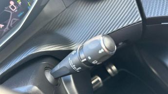 Peugeot E-2008 50kWh GT SUV 5dr Electric Auto (136 ps)