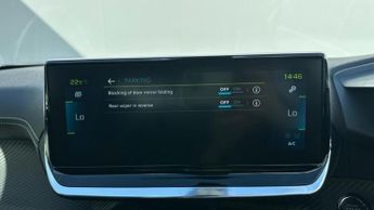 Peugeot E-2008 50kWh GT SUV 5dr Electric Auto (136 ps)