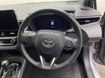 Toyota Corolla 1.8 VVT-i Hybrid Design 5dr CVT