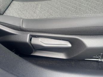 Peugeot 208 100kW Allure 50kWh 5dr Auto