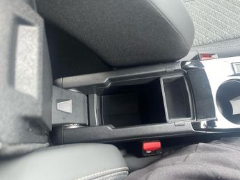 Peugeot 208 100kW Allure 50kWh 5dr Auto