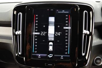 Volvo XC40 1.5h T5 Twin Engine Recharge 10.7kWh R-Design Pro SUV 5dr Petrol