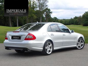 Mercedes-Benz E Class 6.2 E63 AMG Saloon 4dr Petrol G-Tronic (341 g/km 514 bhp)