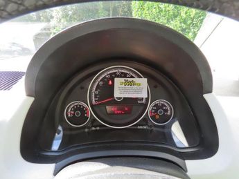 Volkswagen up! 1.0 up! beats Hatchback 3dr Petrol ASG Euro 6 (s/s) (60 ps)