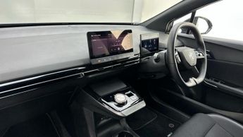 MG MG4 64kWh Trophy Long Range Hatchback 5dr Electric Auto (203 ps)