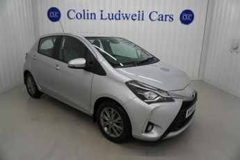 Toyota Yaris 1.5 VVT-i Icon Hatchback 5dr Petrol CVT | Service History | 1 Ow