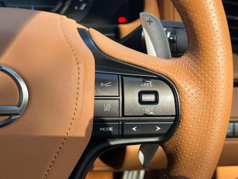 Lexus LC 3.5 500h V6 E-CVT Euro 6 (s/s) 2dr