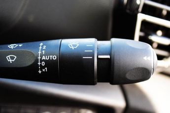 Citroen C4 1.2 PureTech Shine Plus Hatchback 5dr Petrol EAT8 Euro 6 (s/s) (