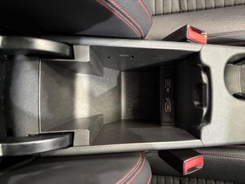 Mercedes-Benz A CLASS A200d AMG Line Premium 5dr Auto