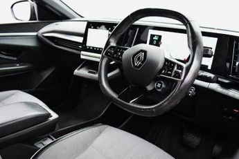 Renault Megane E-Tech 60kWh iconic Hatchback 5dr Electric Auto (optimum charge) (220 p