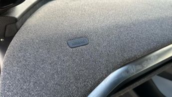 Renault Megane E-Tech 60kWh iconic Hatchback 5dr Electric Auto (optimum charge) (220 p