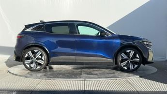 Renault Megane E-Tech 60kWh iconic Hatchback 5dr Electric Auto (optimum charge) (220 p